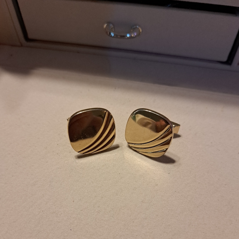 Vintage Gold Tone Rounded Mens Cufflinks